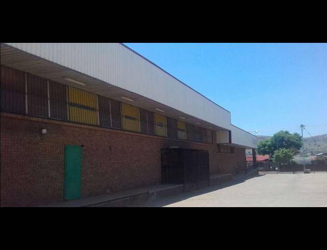 1,525M² INVESTMENT FOR SALE IN CLAREMONT